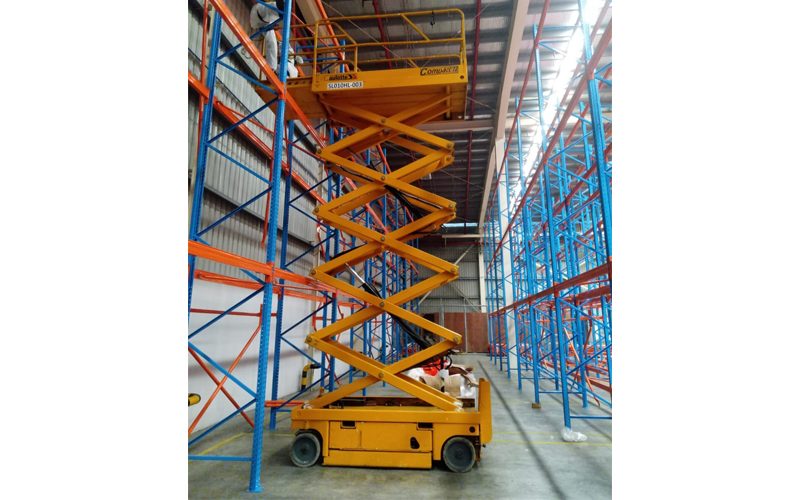 Sewa Haulotte Scissor Lift 12 Meter di Proyek PT. Nestle Karawang